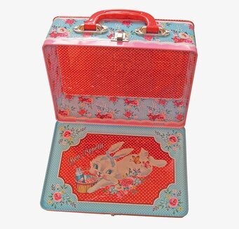 Bild av charmig matlåda med vintage och blommig design