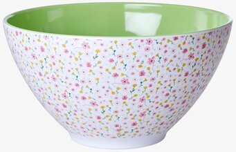 Bild av färgglad salladsskål med blommönster