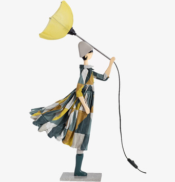 Foto av unik bordslampa med kvinnofigur och parasoll