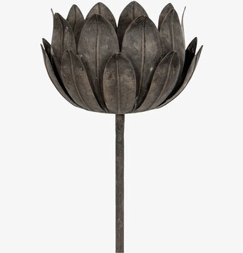 Foto av rustik marschallhållare i blomdesign