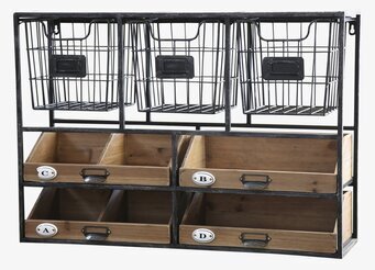 Bild av vägghylla med rustik och industriell design