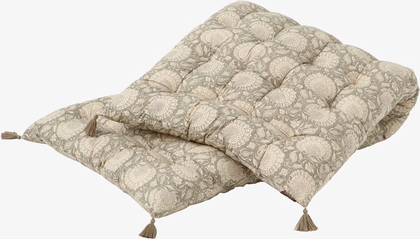 Madrass Shimla Sand 180 cm från Bungalow med blommönster