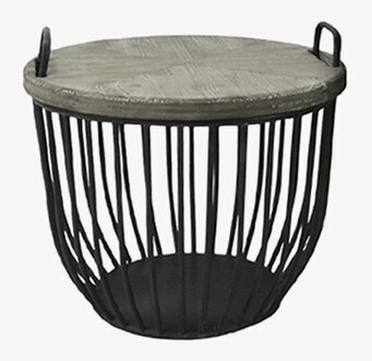 Bild av ett industriellt soffbord med rustik design