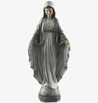 Foto av detaljrik staty med tidlös och klassisk stil