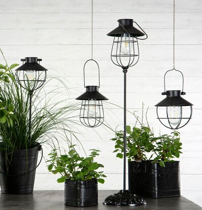 Bild av solcellsdrivna LED-lampor med industriell stil