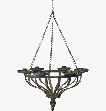 Foto av rustik takkrona med antik rostfinish