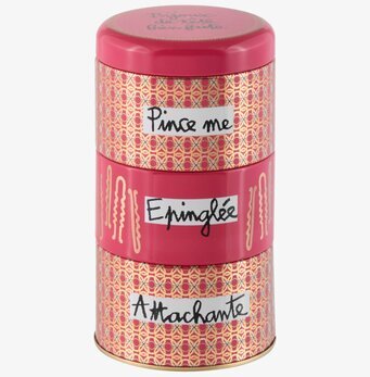 Bild av färgstark plåtburk med geometriskt mönster