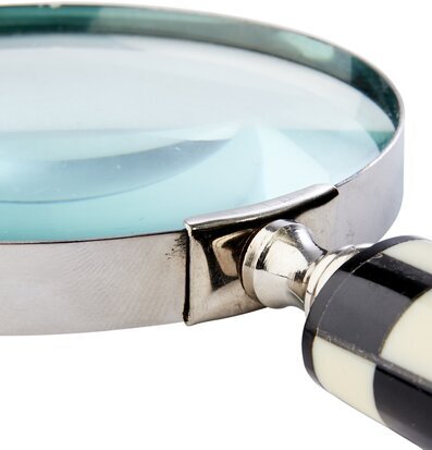 Bild av elegant förstoringsglas med randigt handtag