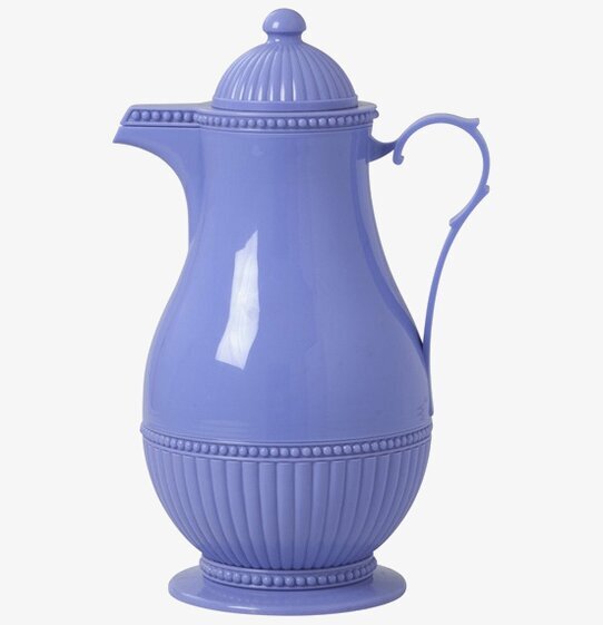 Bild av lila termos med elegant design och funktionalitet