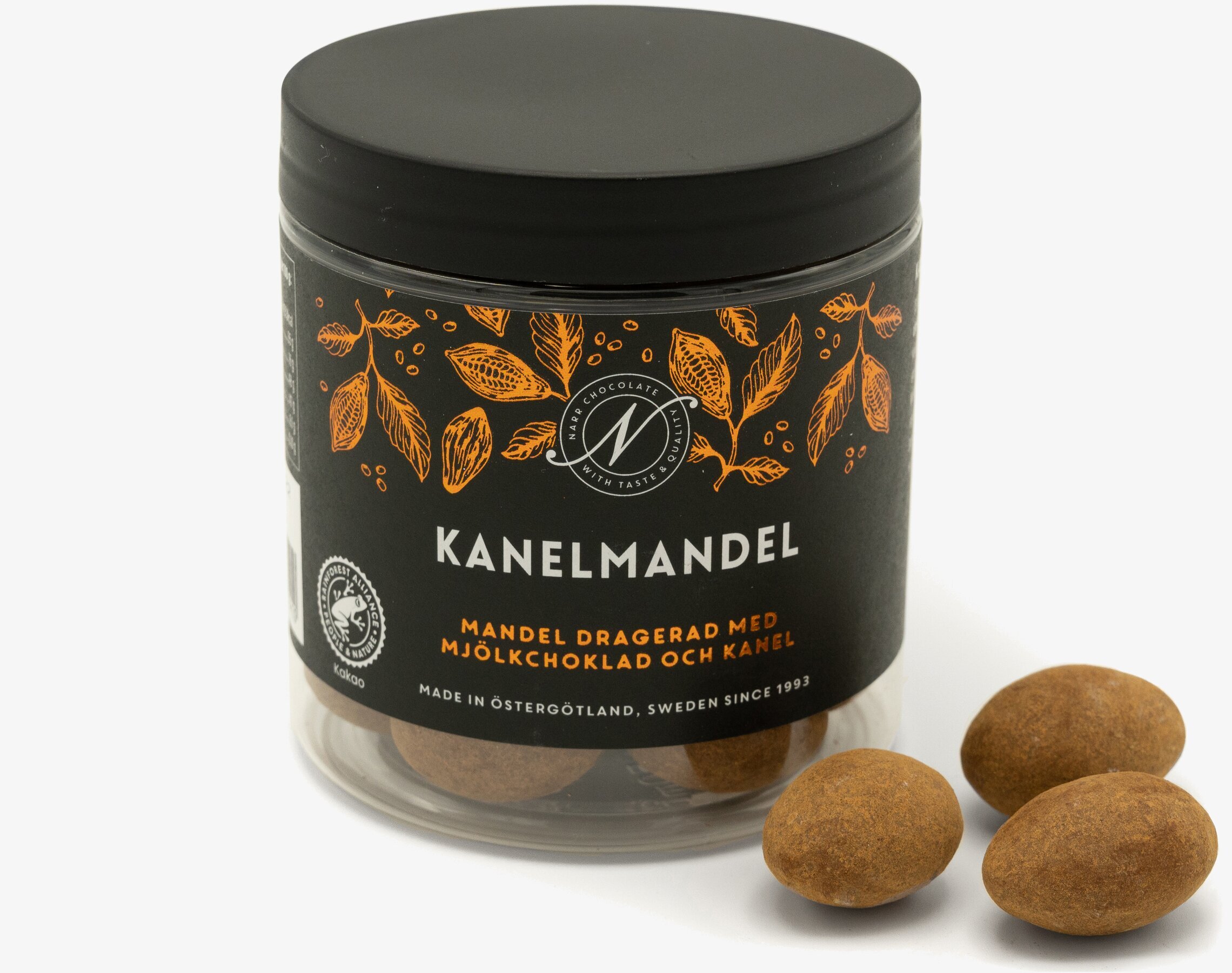 Kanelmandel från Narr Chocolate i elegant förpackning