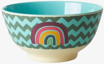 Bild av färgglad skål med zigzag-mönster och regnbåge