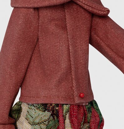 Bild av bordslampa med röd textur och mönster