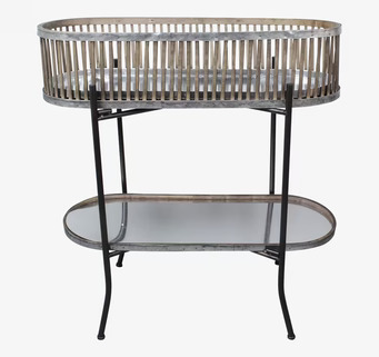 Bild av stilren och funktionell korgställning hemma