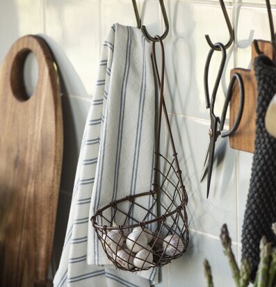 Bild av charmigt kök med stil och funktionella detaljer