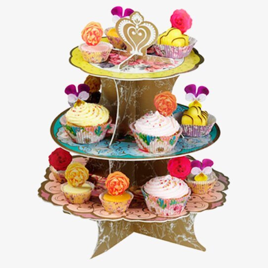 Bild av färgglatt trevåningskakfat med bakverk