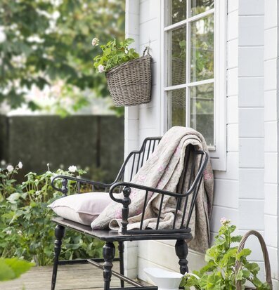 Bild av avkopplande och harmonisk utomhusmiljö