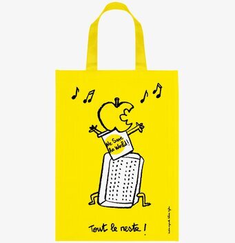 Bild av solgul återvinningskasse med humoristisk design