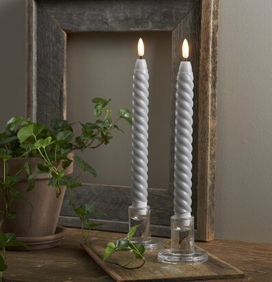 Foto av eleganta LED-ljus i harmonisk inredning