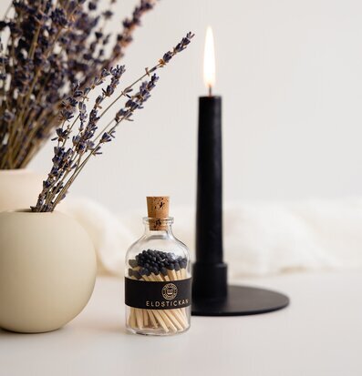 Foto av elegant tändsticksdesign för harmoniskt hem