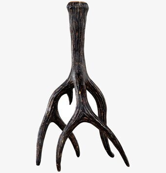 Bild av unik ljusstake med rustik renhornsdesign