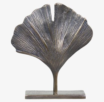 Foto av elegant mässingsdekoration i vintage stil