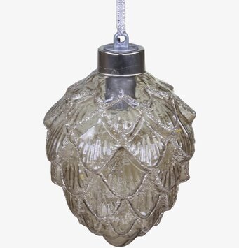 Bild av elegant julkula med LED-ljus och glitter