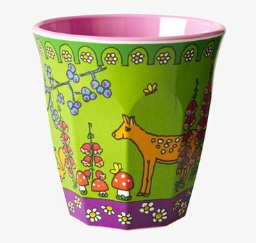 Mugg Grön Skog från Rice med färgglatt skogsmotiv och hjort