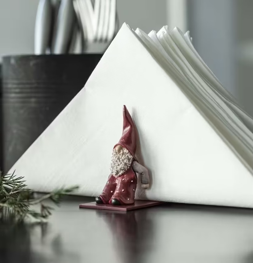 Servetthållare Elmer från Nääsgränsgården med tomtefigur