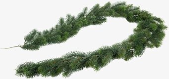 Bild av naturtrogen konstgjord grangirlang för hemmet