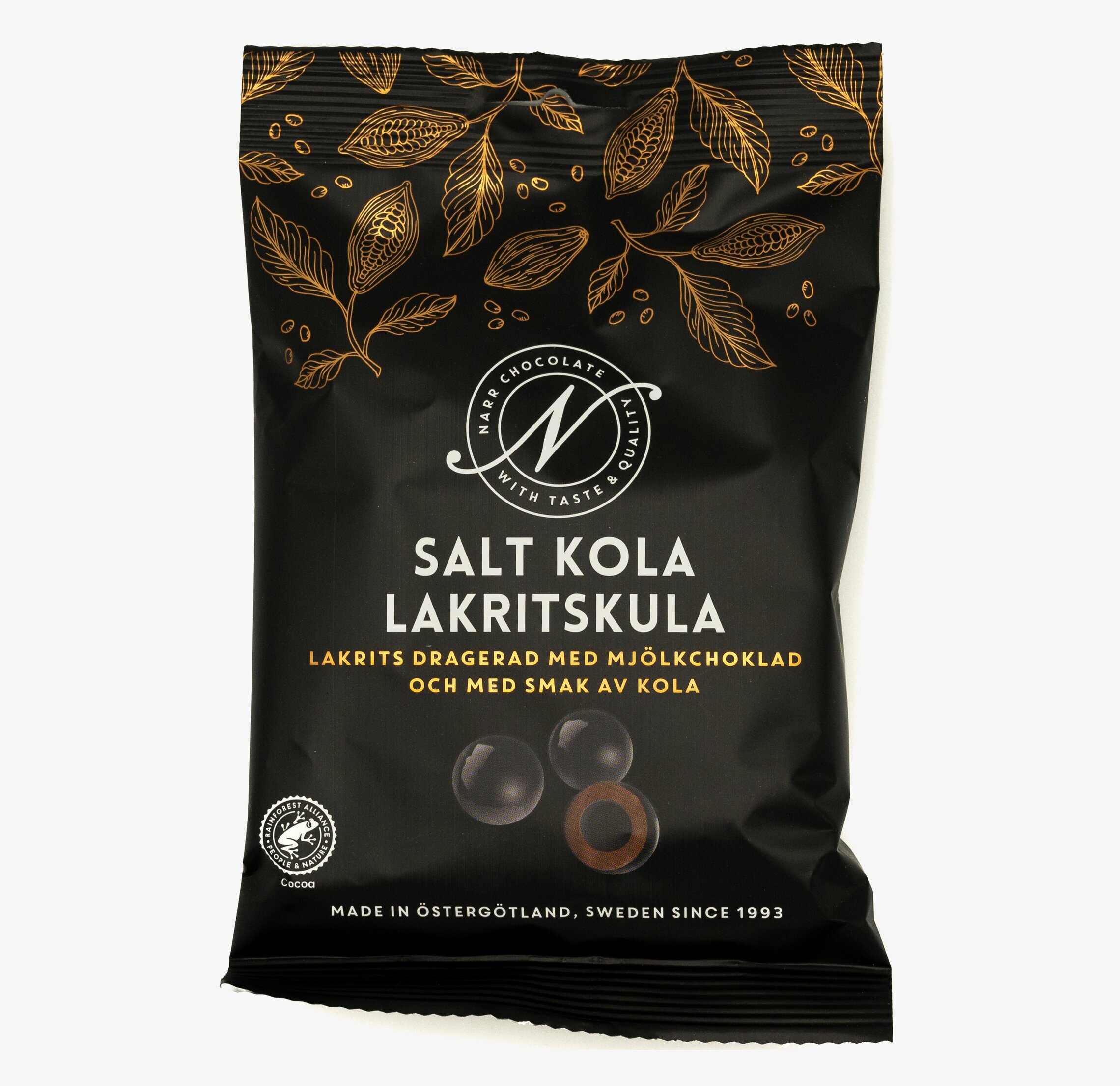 Salt Kola Lakritskula från Narr Chocolate i svart påse