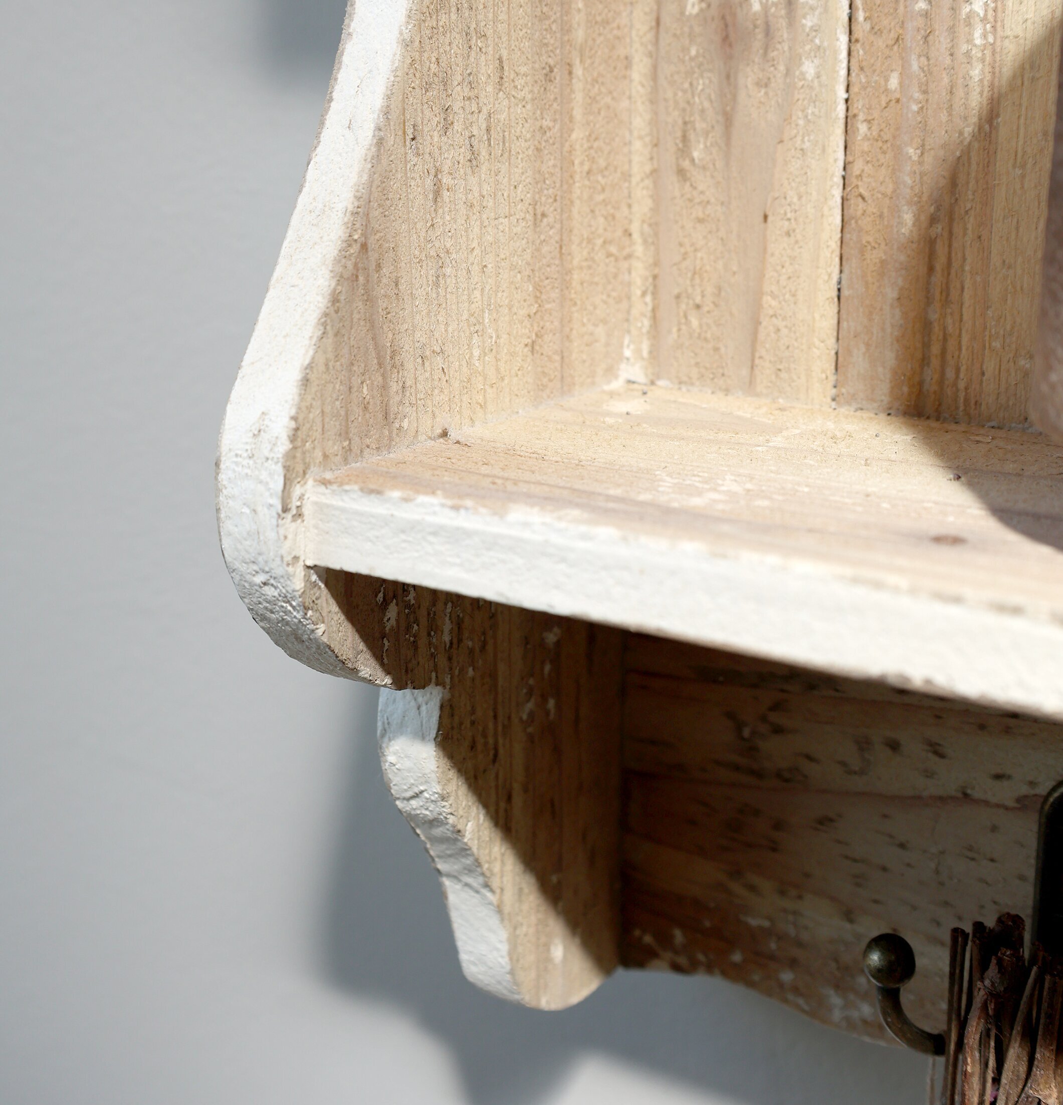 Vägghylla Antik Creme 3 Krokar från Chic Antique