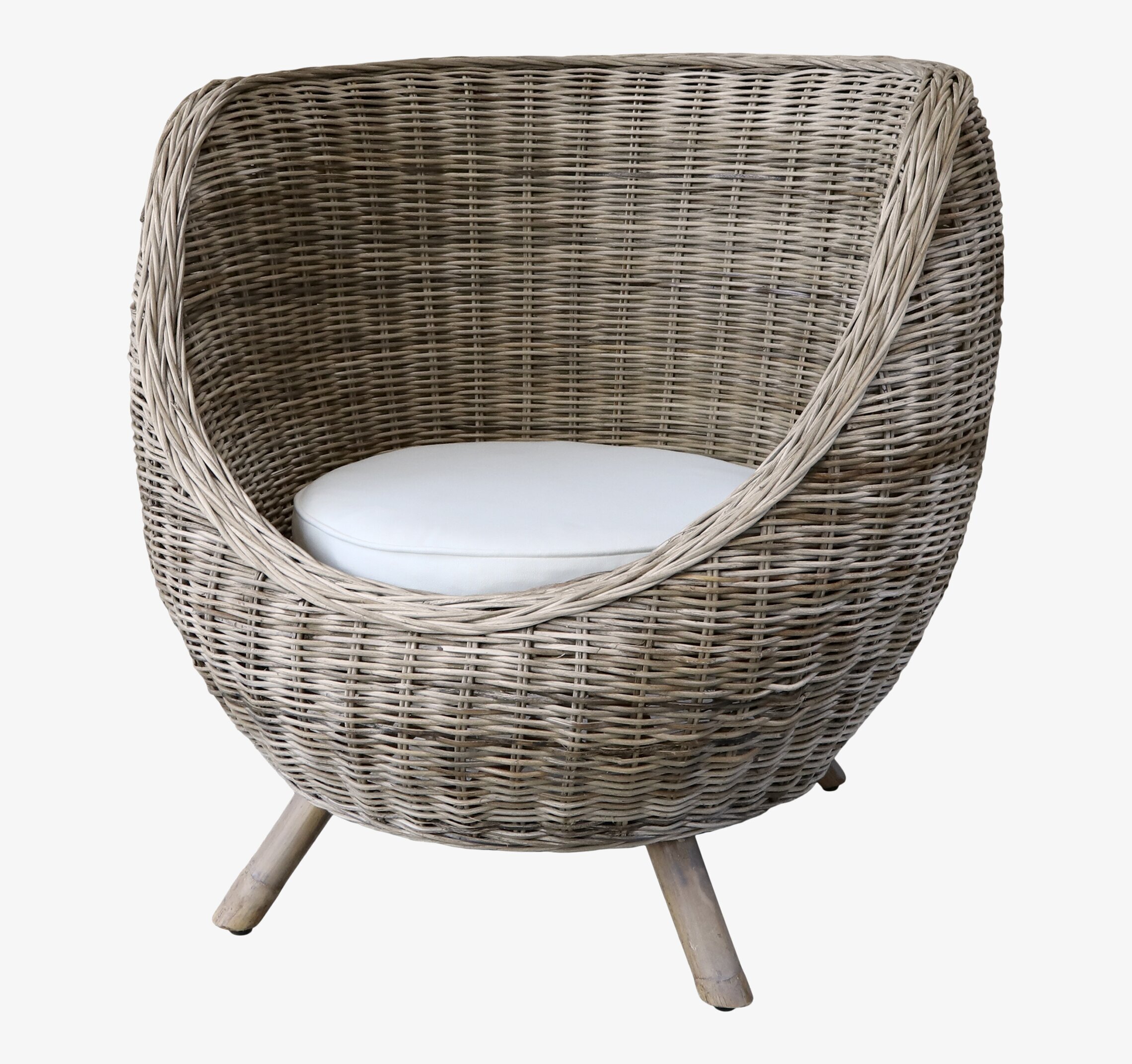 Rottingfåtölj Inkl Dyna Natur från Chic Antique i vit miljö