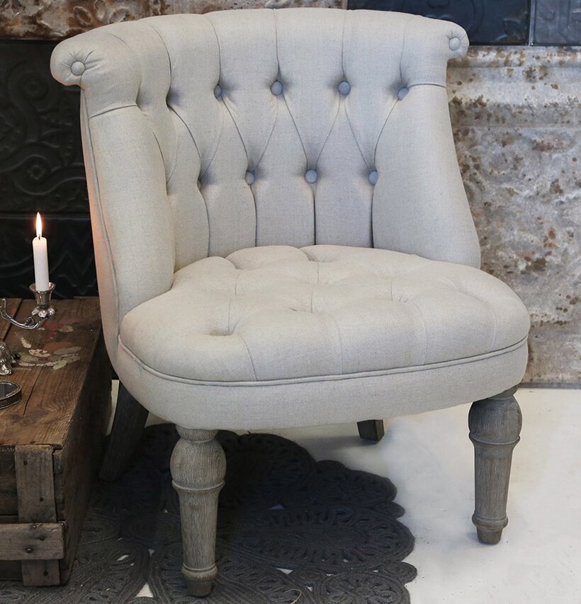 Fransk Fåtölj Linne från Chic Antique i ljust linnetyg