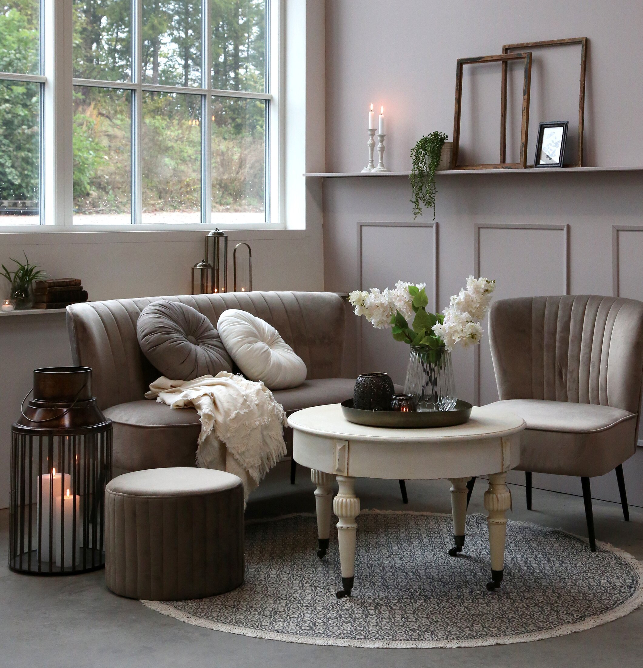 Soffbord Antique Creme Marie Antoinette från Chic Antique