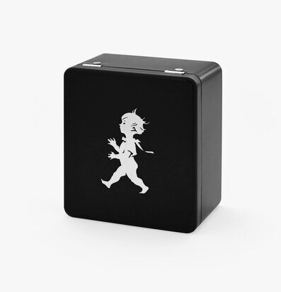 Bild av elegant och funktionell tepåse plåtburk