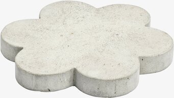 Bild av trampsten formad som blomma för trädgården