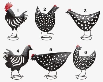 Bild av sex unika fågelskulpturer i hamrad plåt