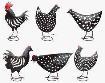 Foto av sex kreativa figurer i svart hamrad plåt