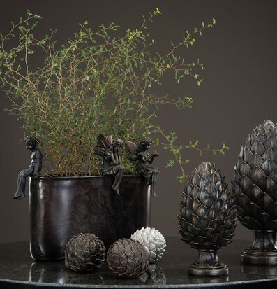 Bild av elegant inredning med stilfulla detaljer