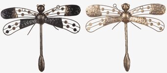 Bild av två dekorativa trollsländor i hamrad plåt