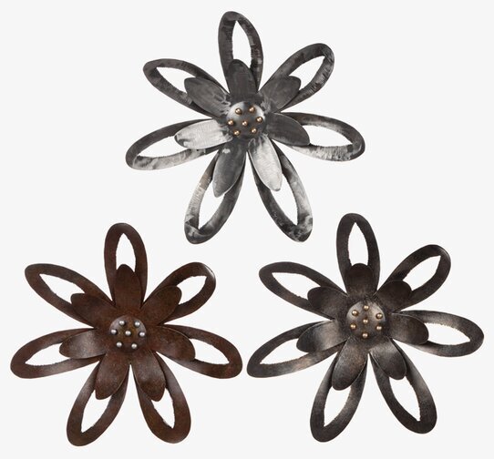 Bild av unik metallblomma med industriell estetik