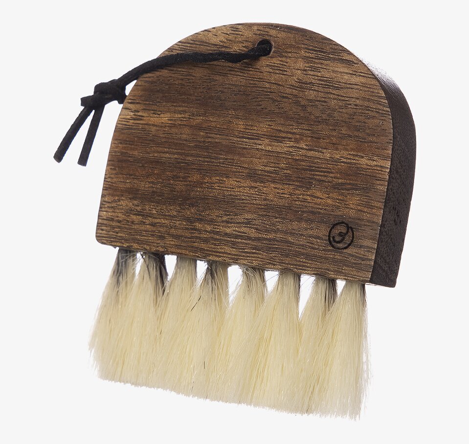 Brödpensel Mörkbrun från Ernst med trähandtag och borst