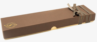 Presentask N°16 Lakrits från Narr Chocolate i elegant förpackning