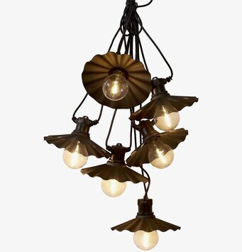 Foto av elegant och praktisk ljusslinga för utomhusbruk