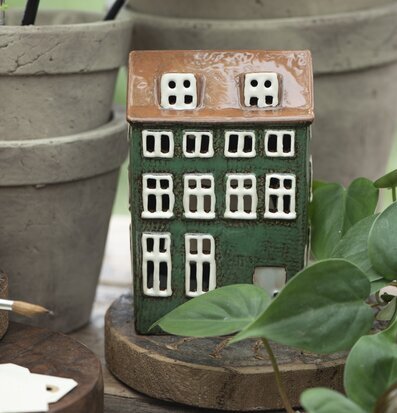 Foto av charmfull ljuslykta med hemtrevlig känsla