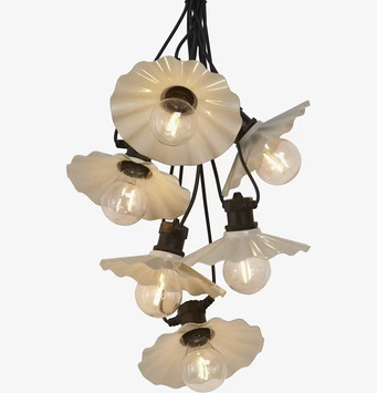 Bild av elegant och funktionell utomhusbelysning