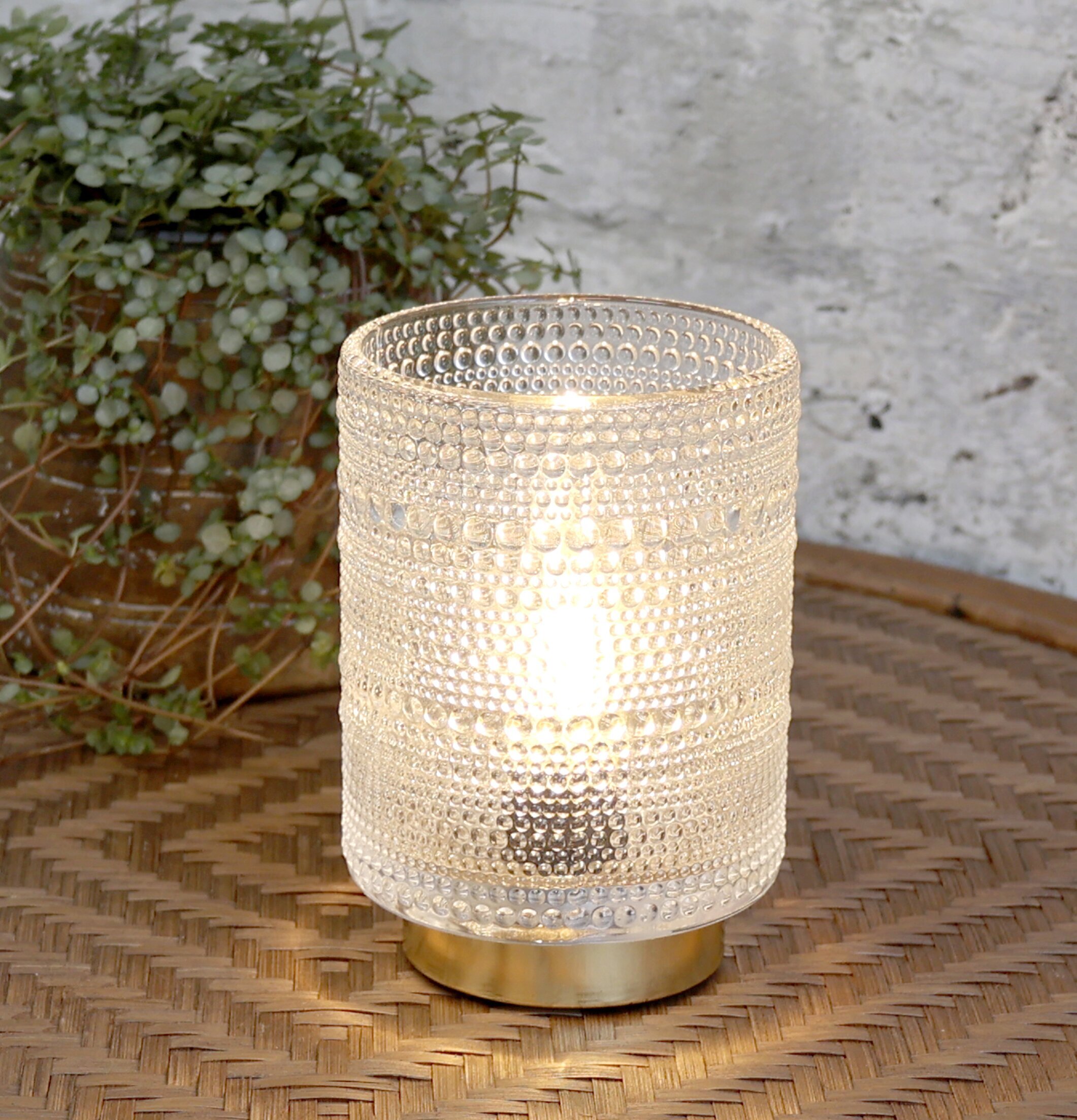 Lampa Med Mönster LED Klar från Chic Antique på vävd yta