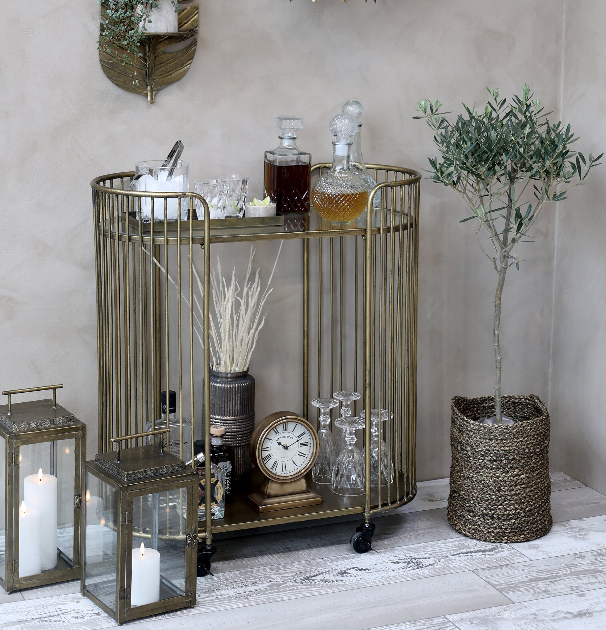 Bordsklocka Antik Mässing från Chic Antique på vintagevagn