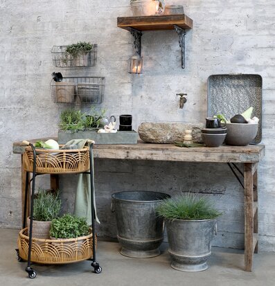 Bild av rustik charm med naturliga och gröna inslag