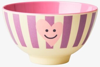 Bild av en lekfull skål med hjärtmotiv och ränder